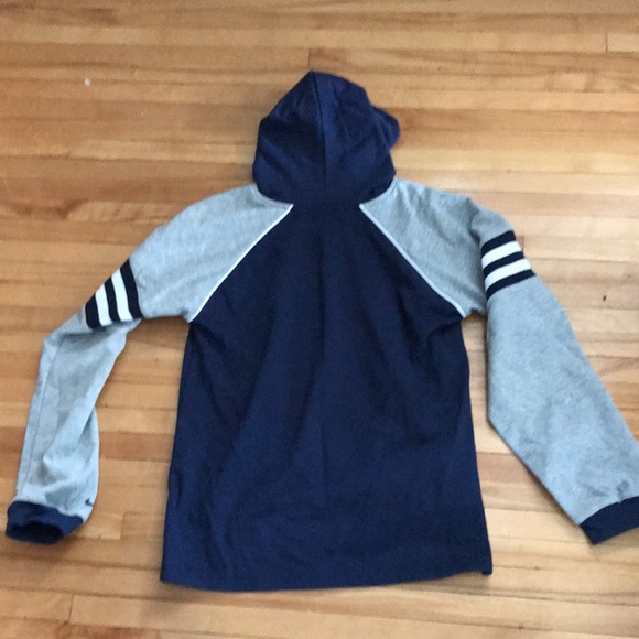 Nike Maple Leafs hoodie - Picture 5 of 7